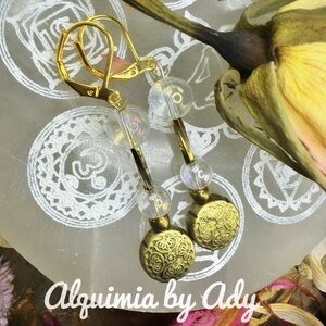 Alquimia Gold and Iridescent aura quartz Earrings